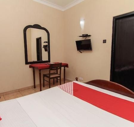 Eestee Rest Colombo Exterior foto