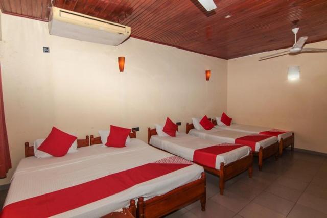 Eestee Rest Colombo Exterior foto